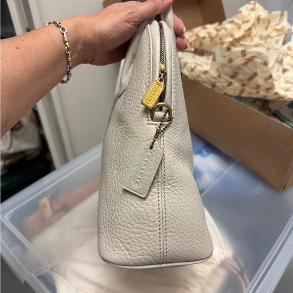 Coach vintage Sonoma satchel. STYLE 4921 - Picture 2 of 13